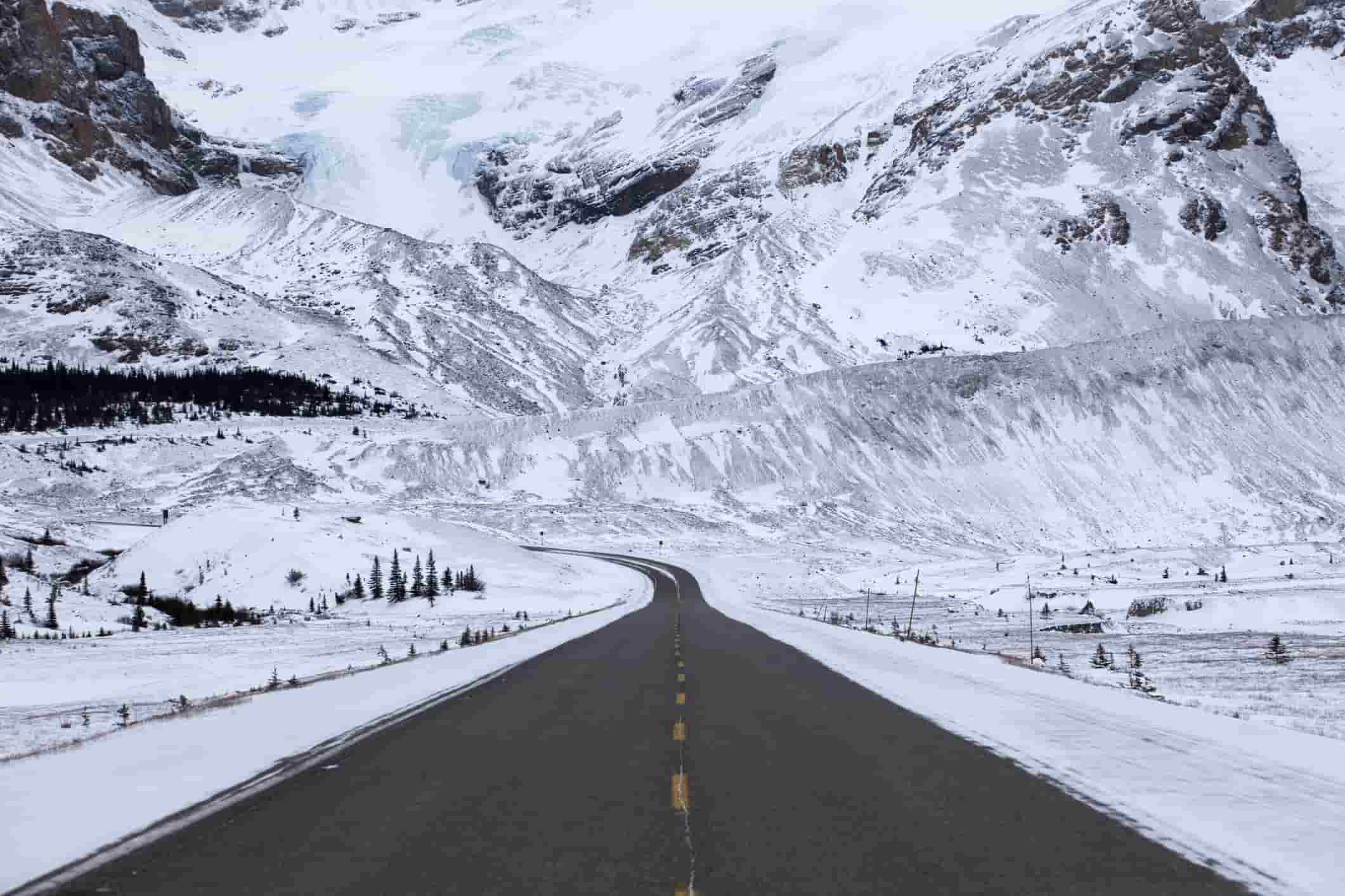 Autoroute de la promenade des Glaciers 93 dans le parc Jasper, Canada